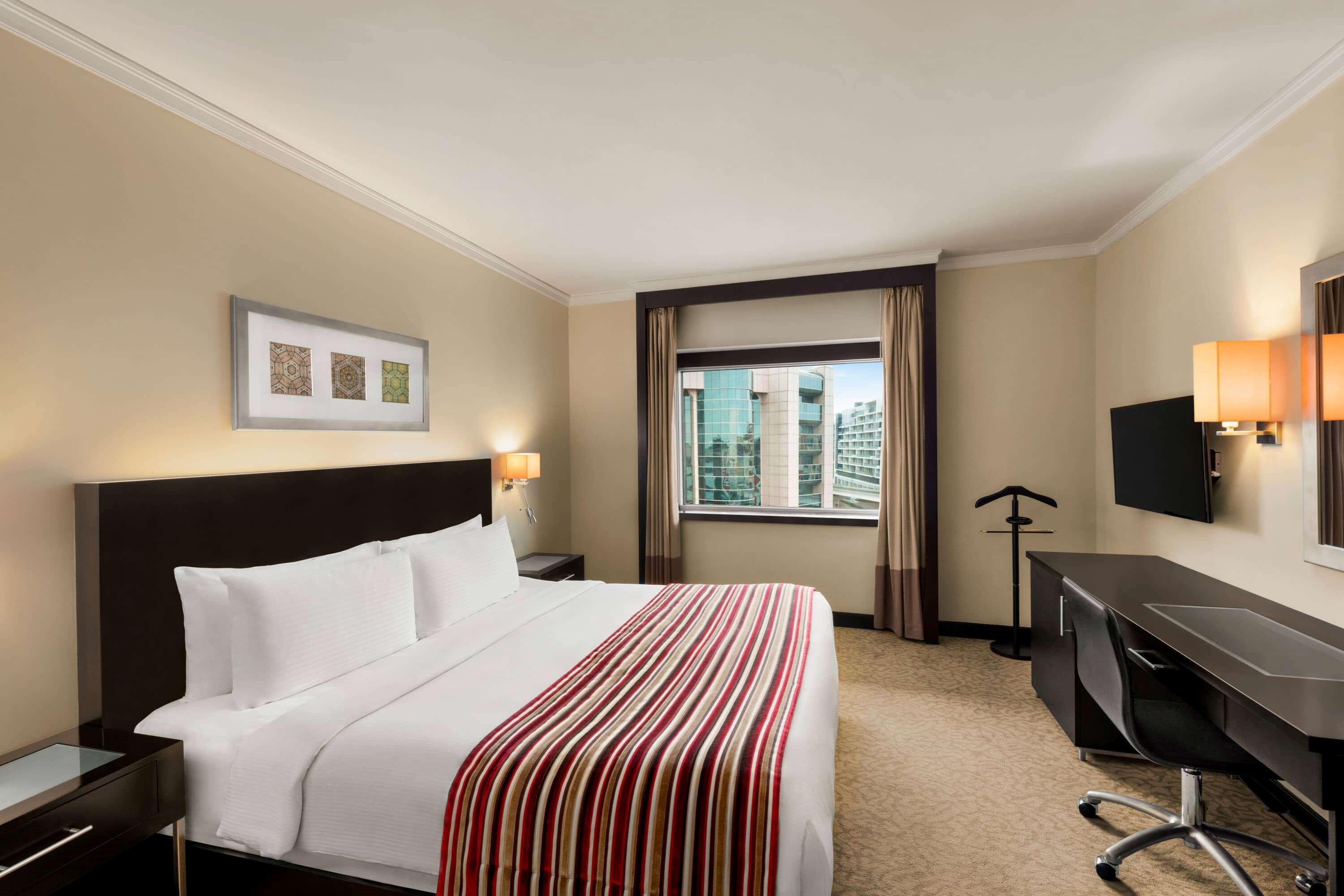 Ramada Plaza By Wyndham Dubai Deira Hotell Exteriör bild