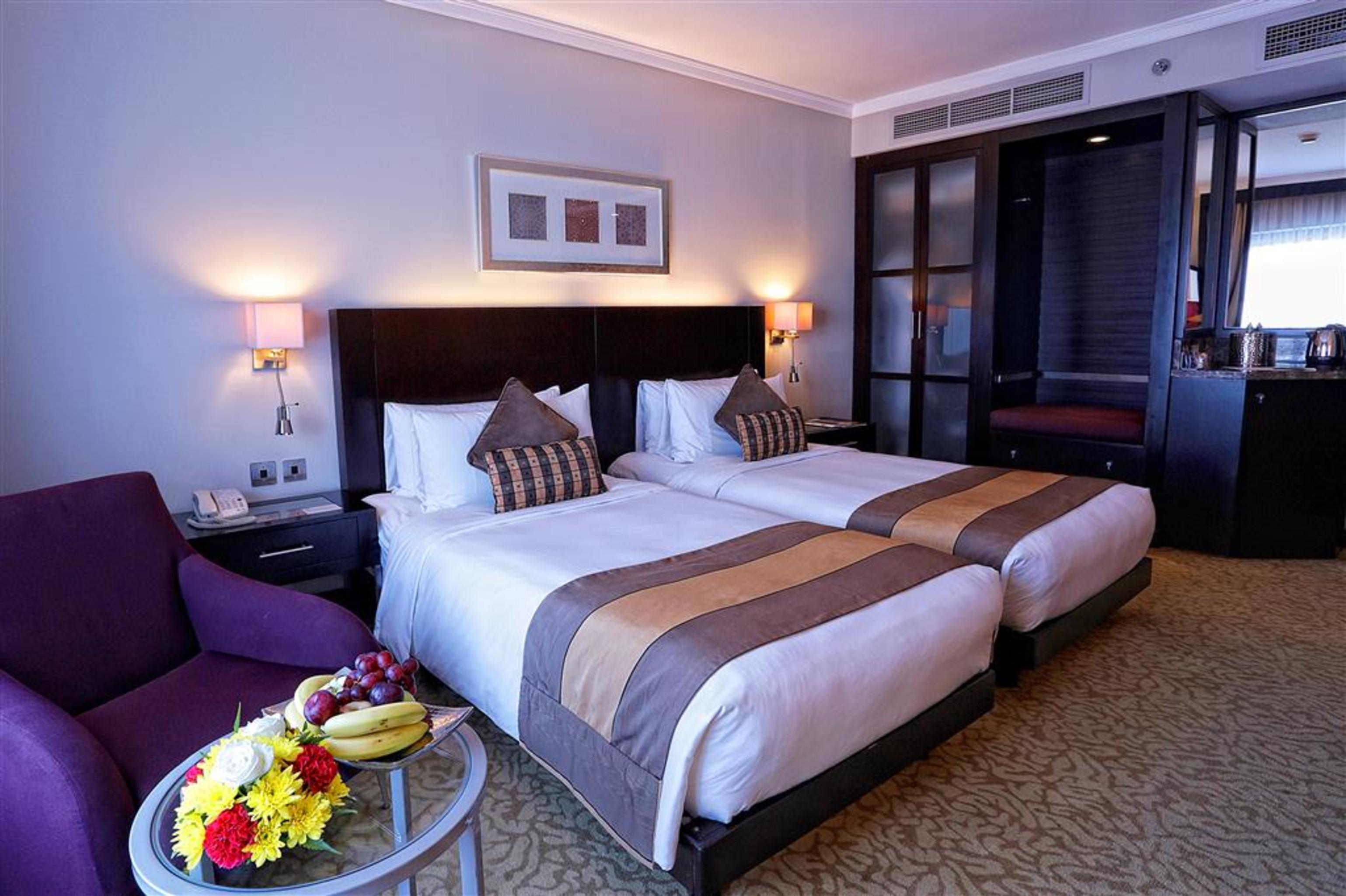 Ramada Plaza By Wyndham Dubai Deira Hotell Exteriör bild