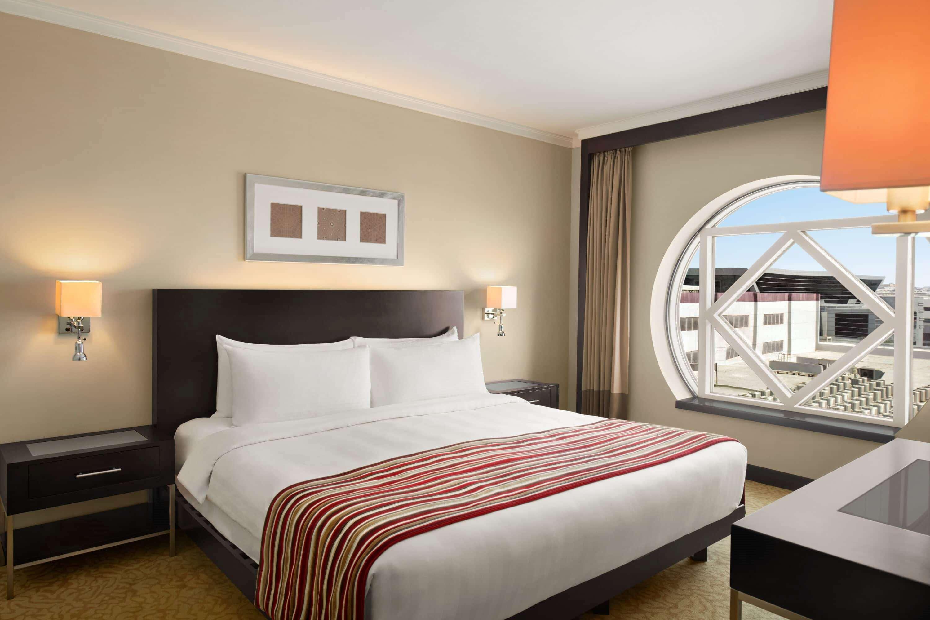 Ramada Plaza By Wyndham Dubai Deira Hotell Exteriör bild