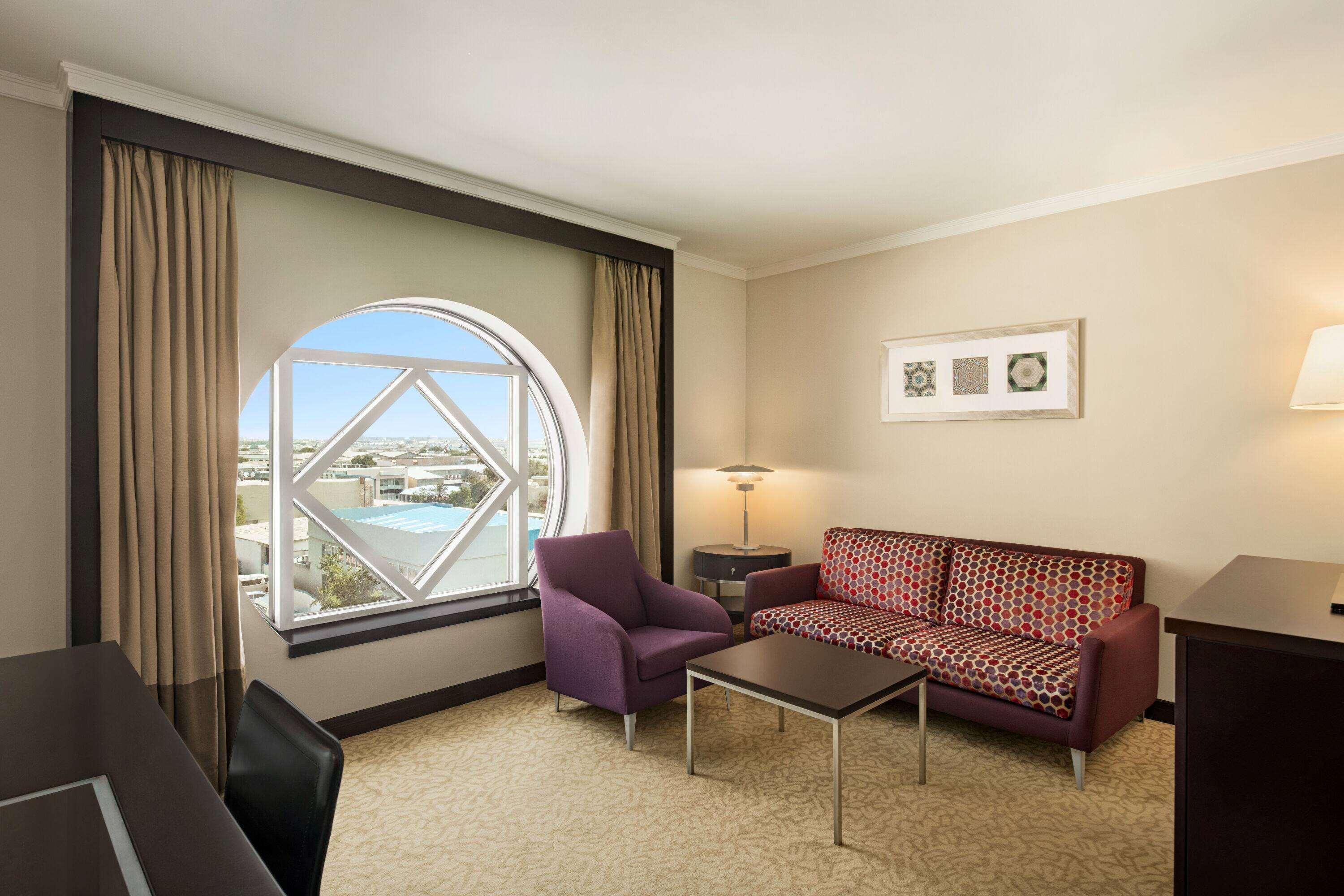 Ramada Plaza By Wyndham Dubai Deira Hotell Exteriör bild