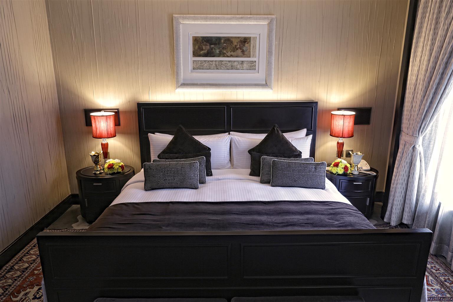 Ramada Plaza By Wyndham Dubai Deira Hotell Exteriör bild